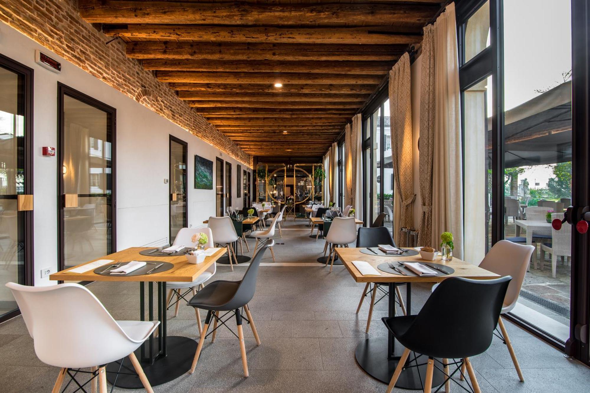 Hotel Ristorante Magia del Brenta Fiesso dʼArtico Esterno foto